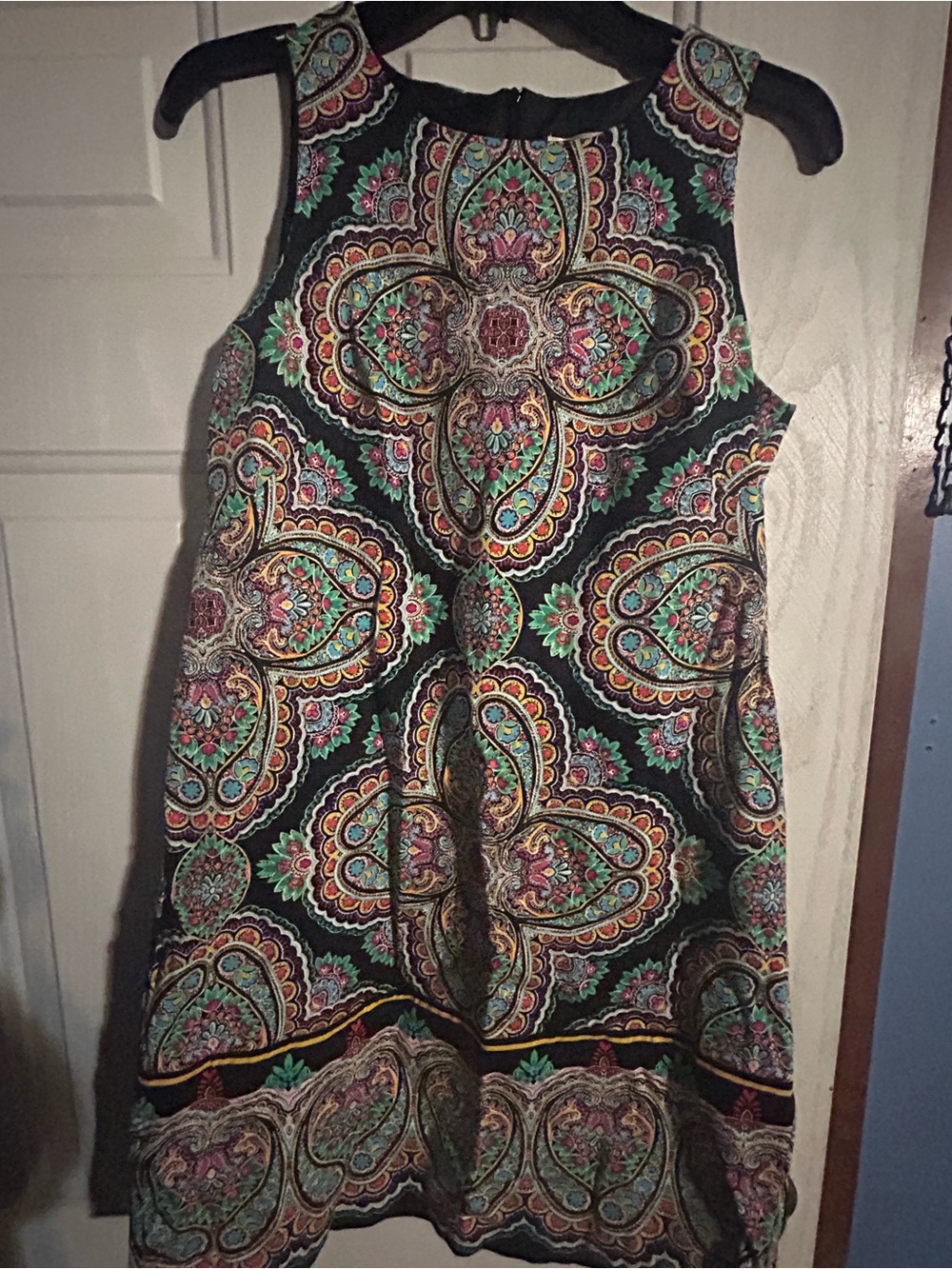 London Times Black Paisley-Print Sleeveless Shift Dress